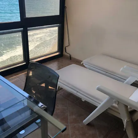 Malibu Playa Apartment